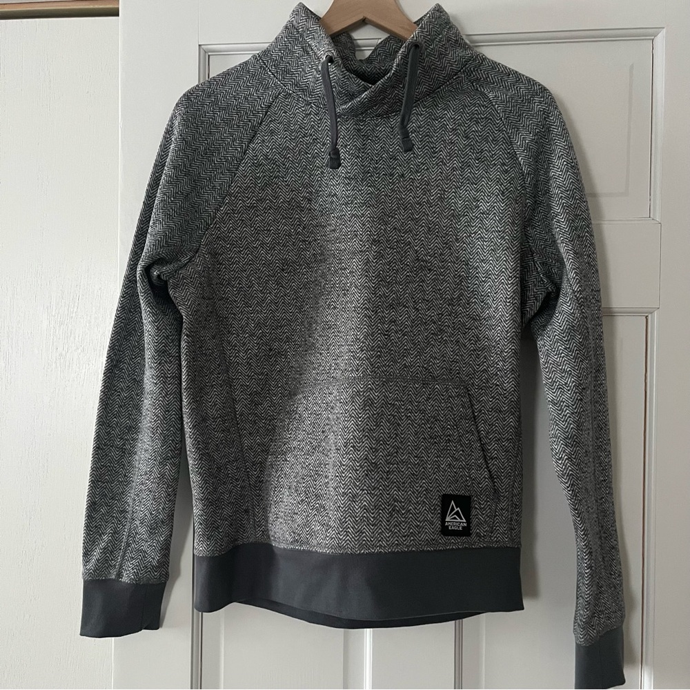 American Eagle Mock Neck Sweatshirt Men’s Size Small